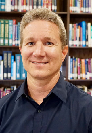 Darren Stewart, UNOS principal research scientist