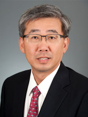 Heung Bae Kim, M.D., directs the Pediatric Transplant Center at Boston Children’s Hospital and serves as a professor of surgery at Harvard Medical School